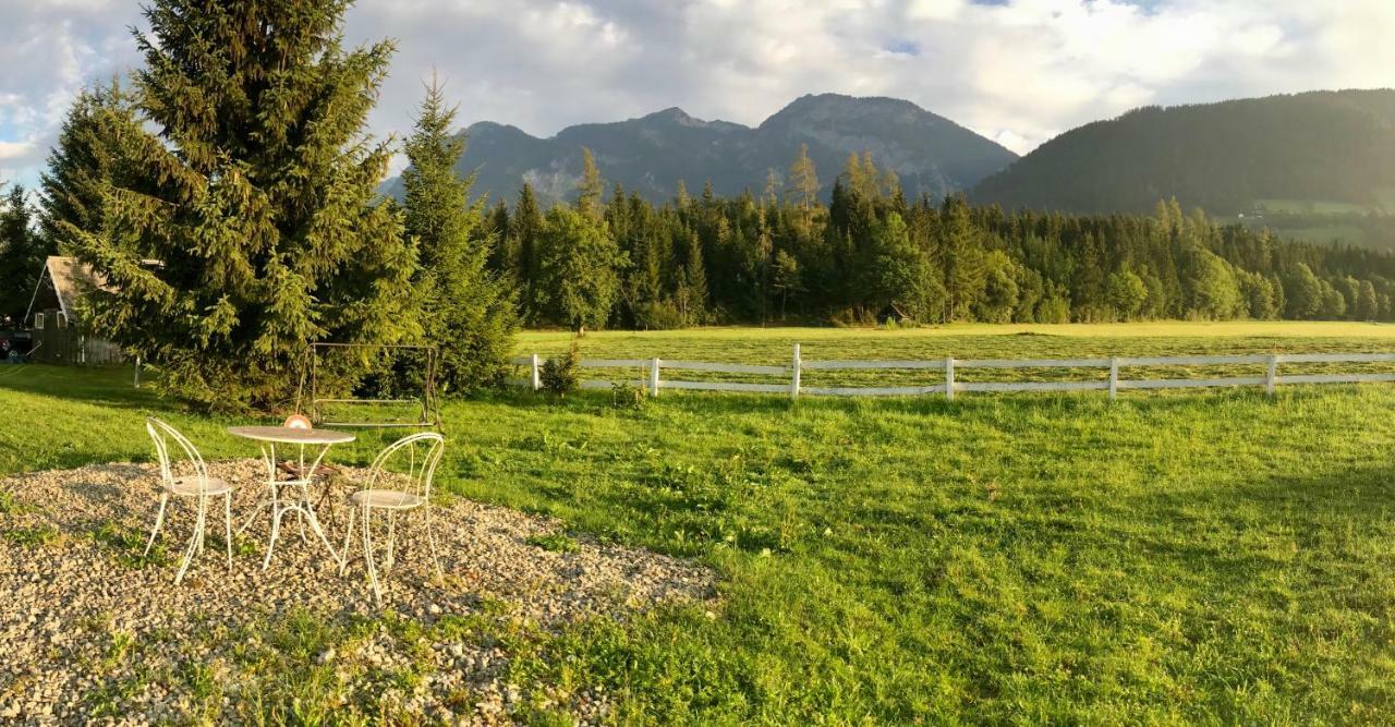 Traumhafte Wohnung Auf Pferde Ranch Aich  Exteriör bild